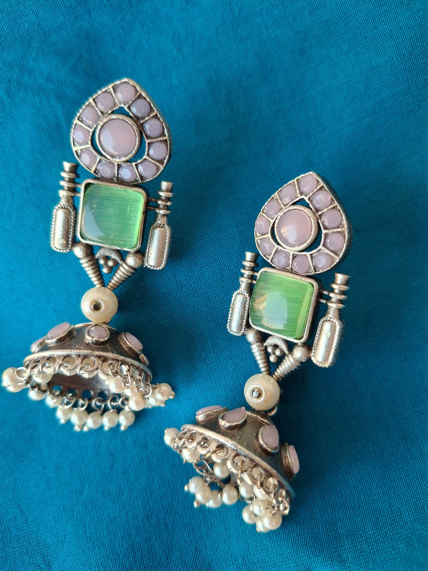 LIGHT GREEN JIYA SILVER JHUMKI