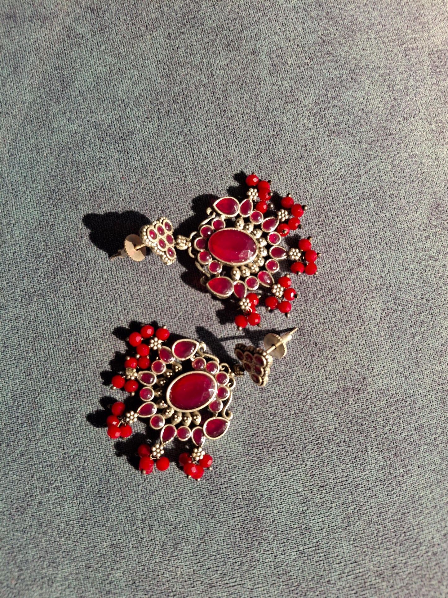 RED ISHANVI SILVER DANGLER