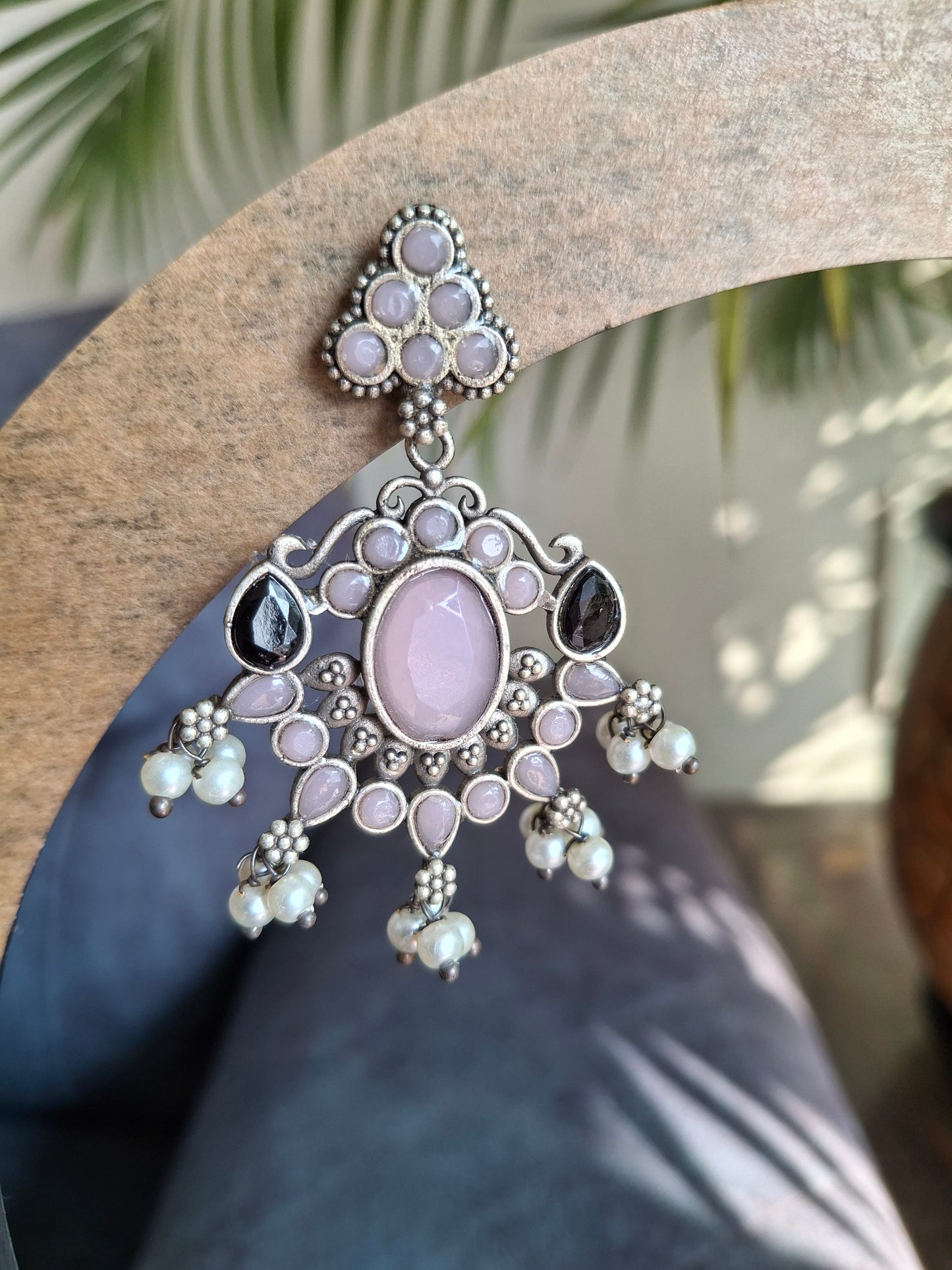 PINK ISHANVI SILVER DANGLER