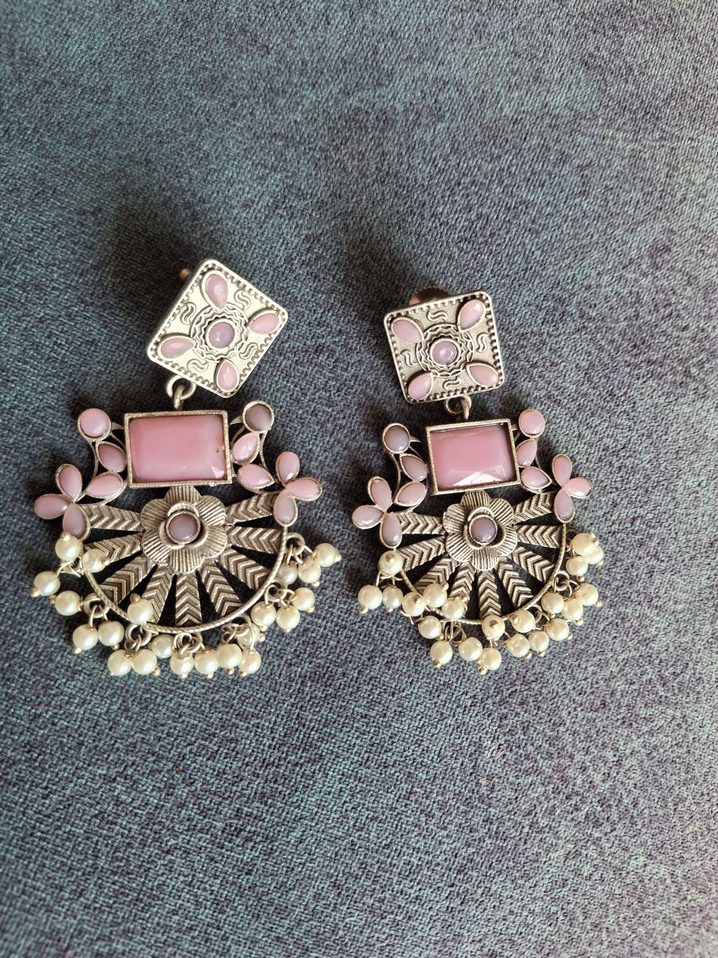 PINK JISHA SILVER DANGLERS