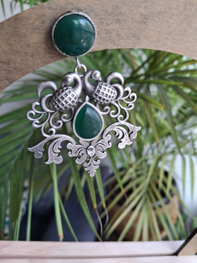 EMERALD KINA SILVER DANGLER