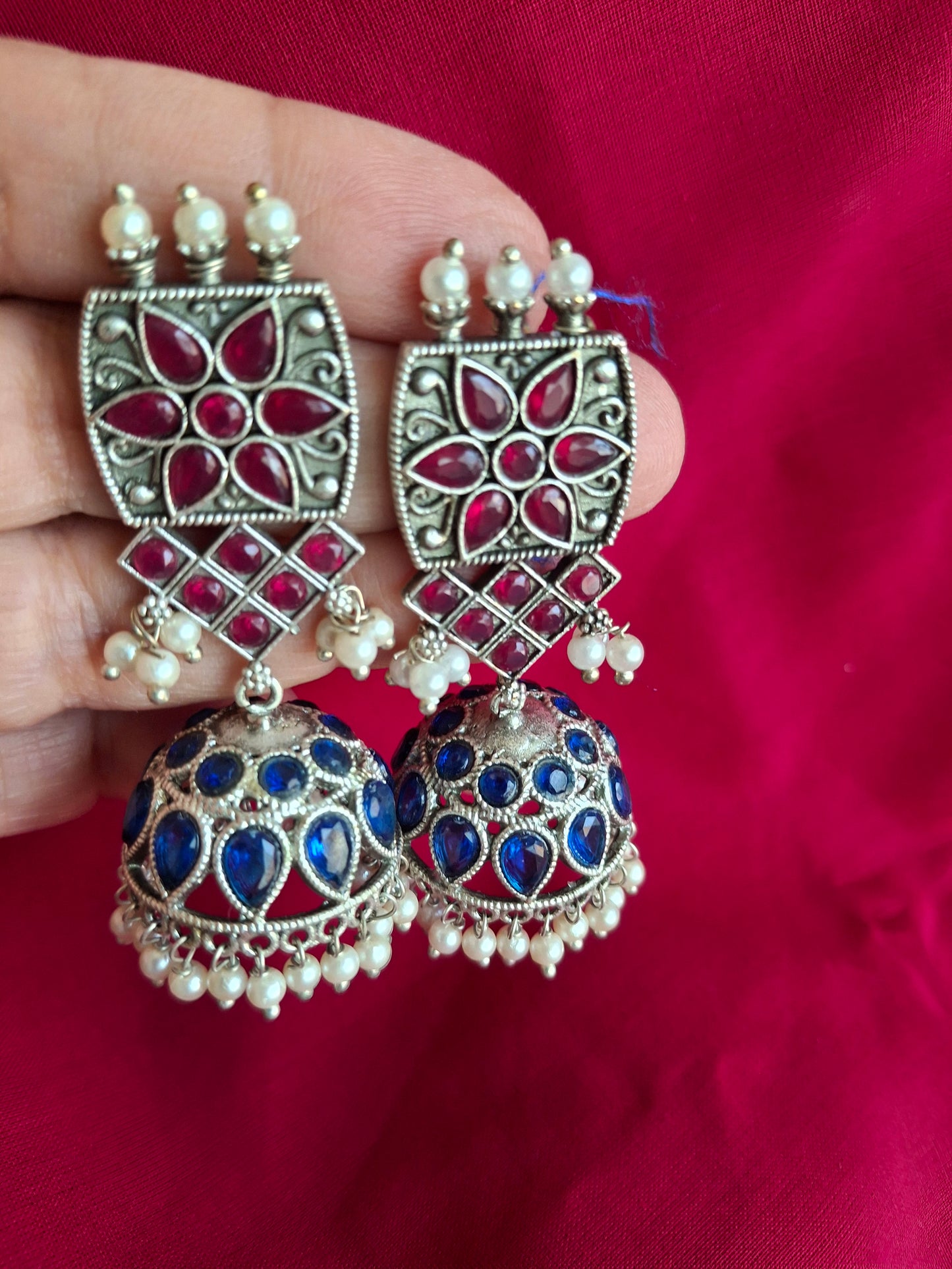 RED & NAVY MAHIRA SILVER JHUMKI