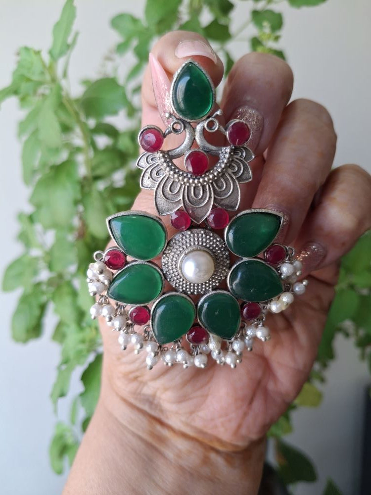 EMERALD AARNA SILVER POLISHED DANGLER