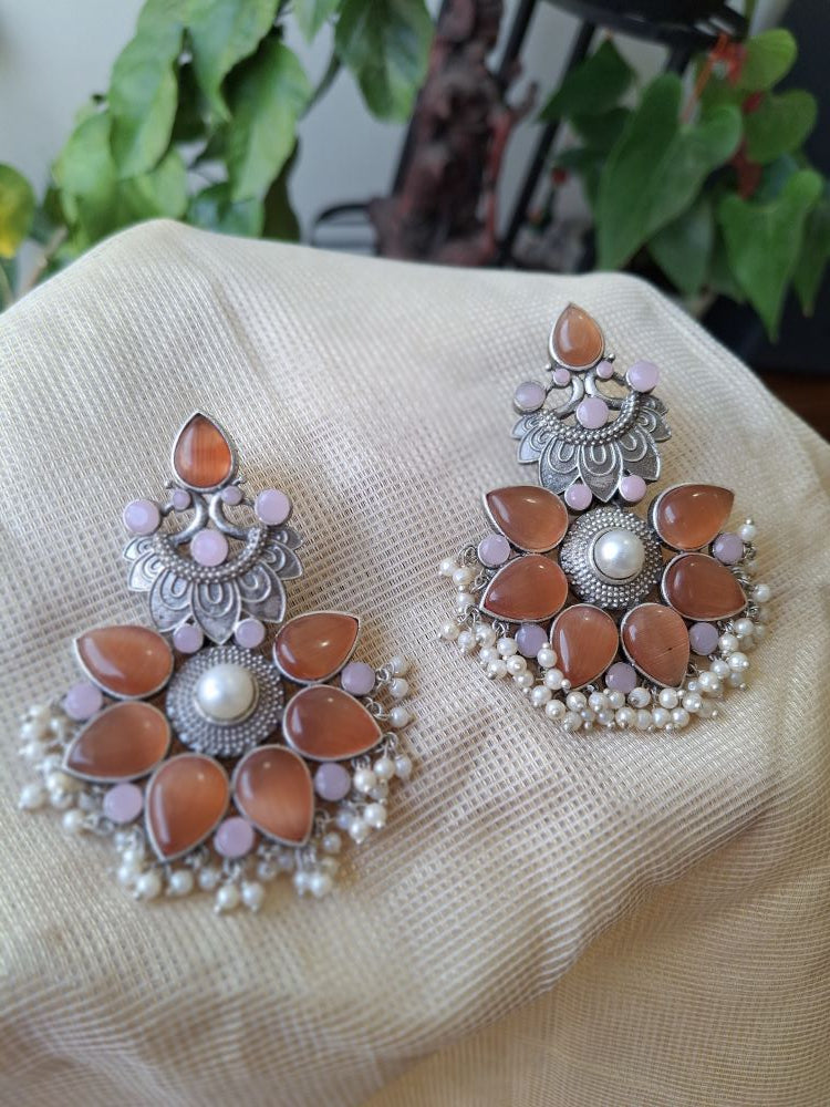 ORANGE AARNA SILVER POLISHED DANGLER
