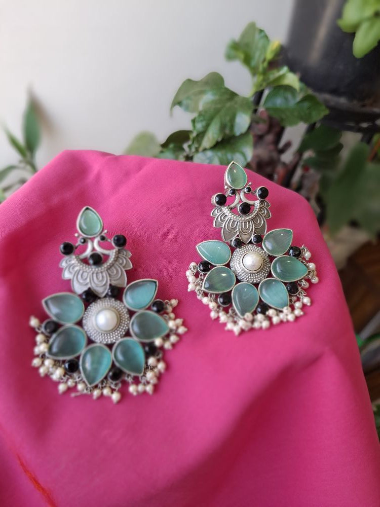 TURQUOISE BLACK AARNA SILVER POLISH DANGLER