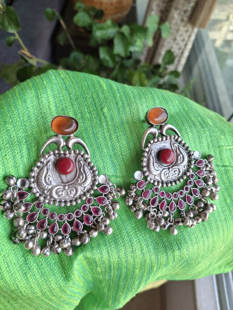 RED AAROHI SILVER POLISHED CHANDBALIS
