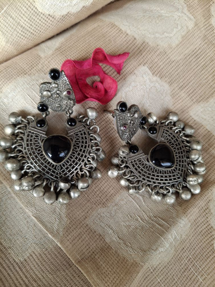 BLACK ADYA ANTIQUE CHANDBALIS