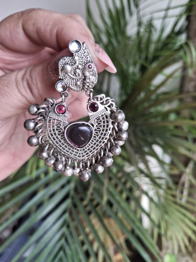 RED ADYA ANTIQUE CHANDBALIS