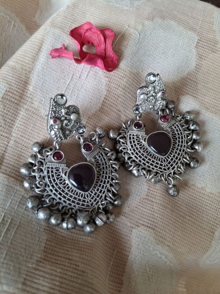 RED ADYA ANTIQUE CHANDBALIS