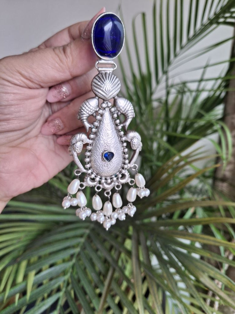 NAVY BLUE AIRA SILVER POLISHED CHANDBALIS