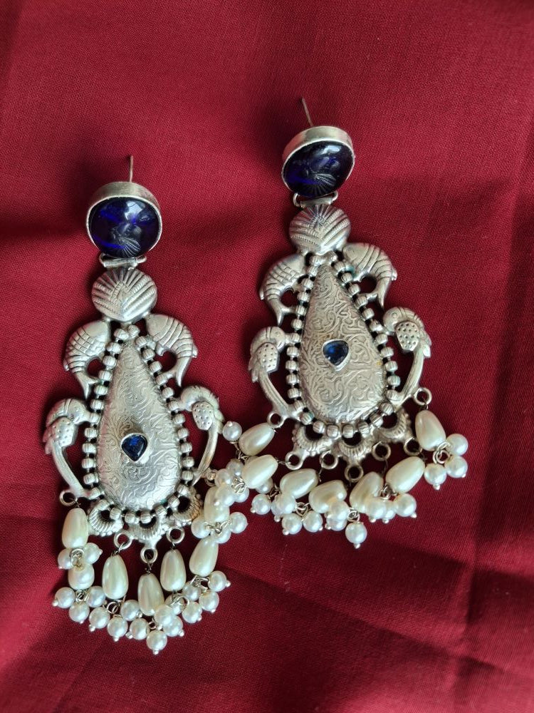 NAVY BLUE AIRA SILVER POLISHED CHANDBALIS
