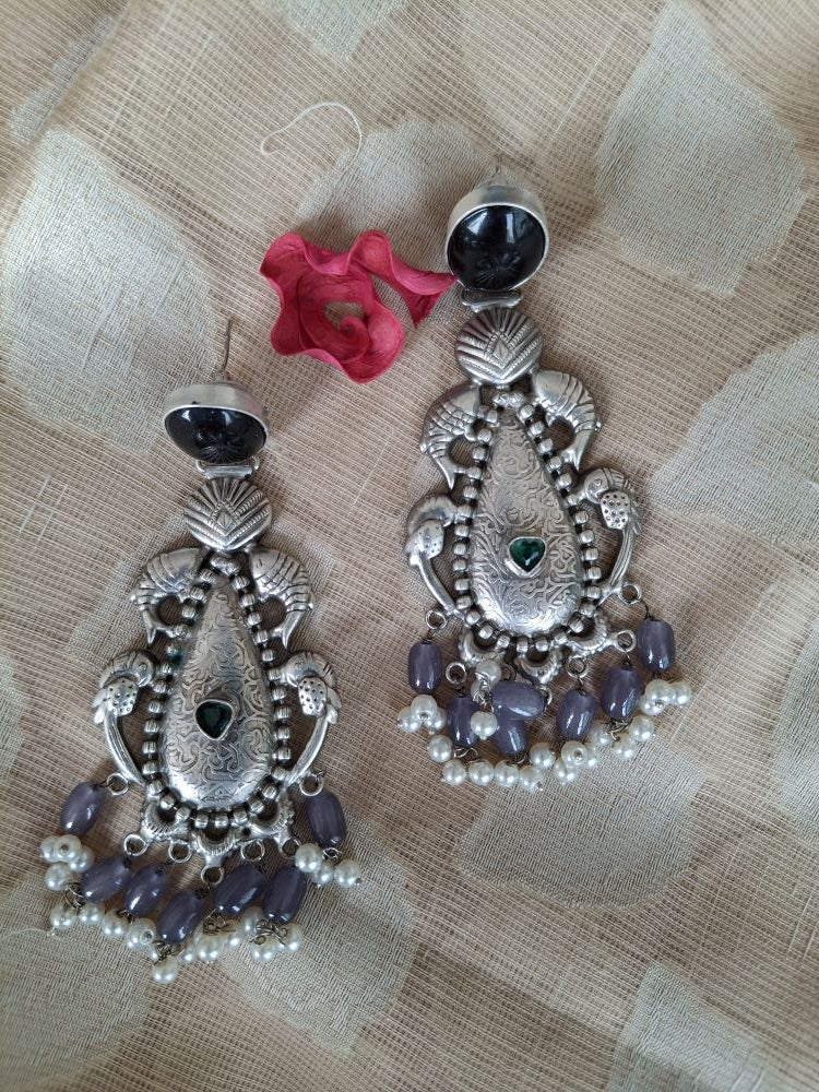 BLACK AIRA SILVER POLISHED CHANDBALIS