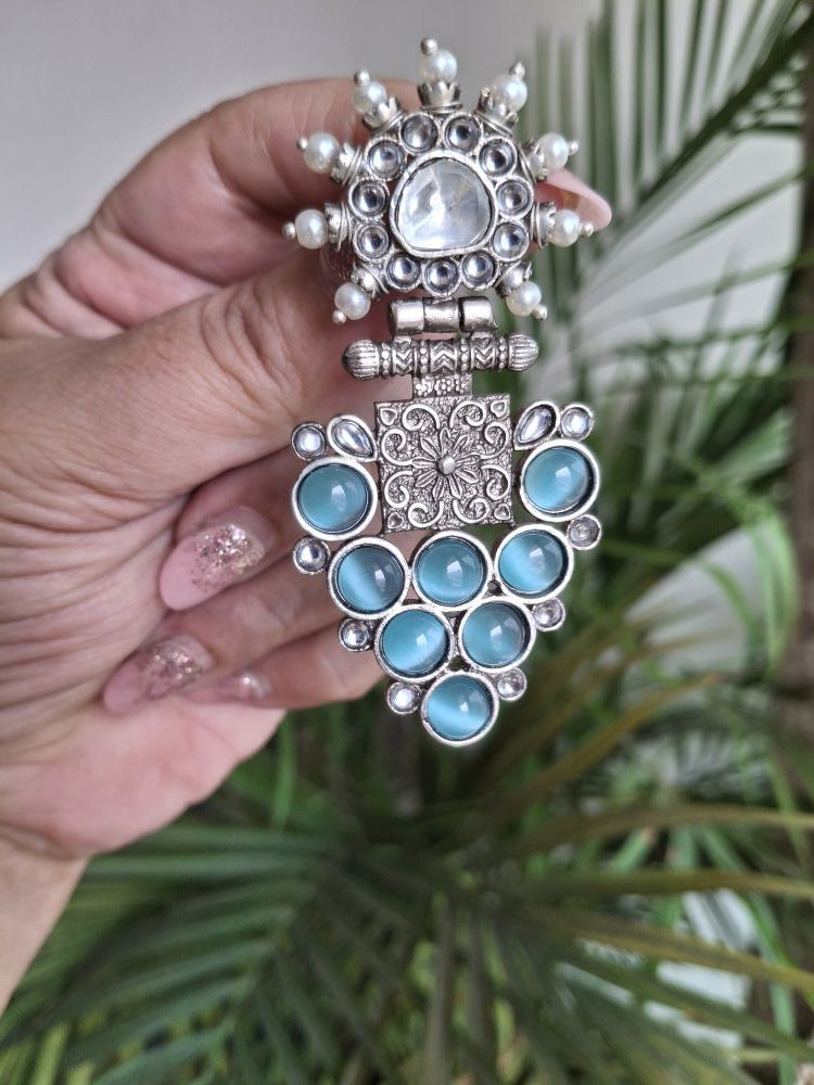 TURQUOISE AMAYRA SILVER POLISHED DANGLER