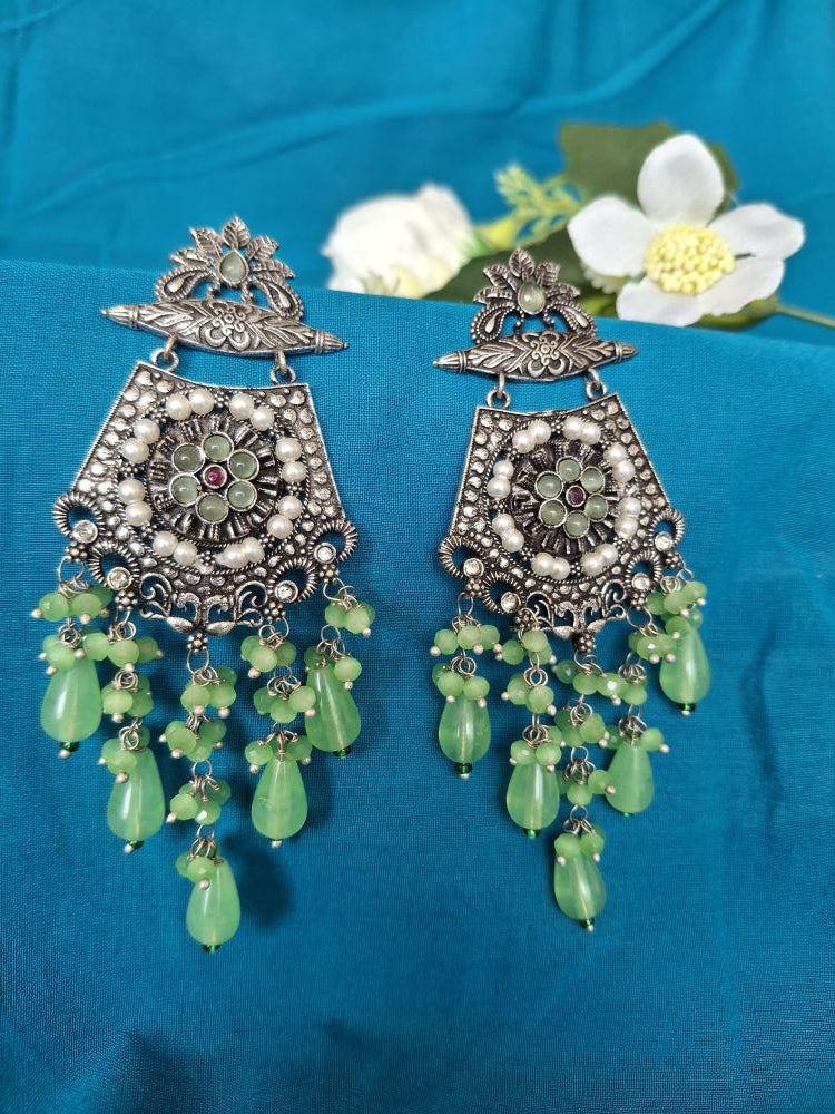 LIGHT GREEN AMAYA OXIDISED DANGLER