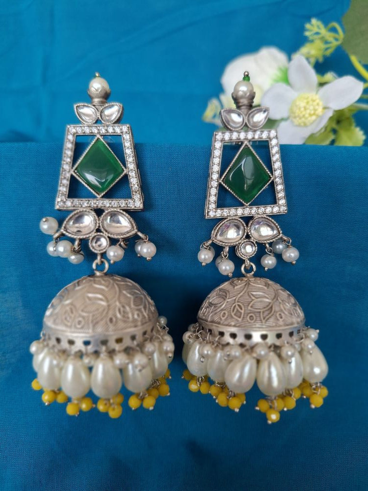 EMERALD ASHVIKA SILVER POLISHED JHUMKI