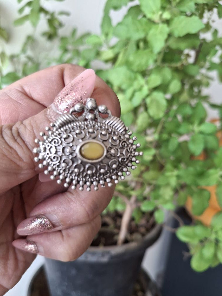 LEMON YELLOW SIARA SILVER STUD 20% OFF