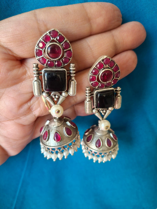 BLACK  RED JIYA SILVER POLISHED JHUMKI