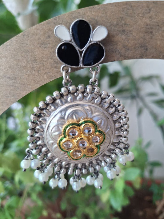 BLACK KRISHA SILVER POLISHED CHANDBALIS