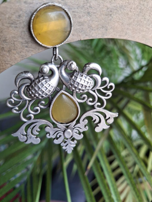 LEMON YELLOW KINA SILVER DANGLER