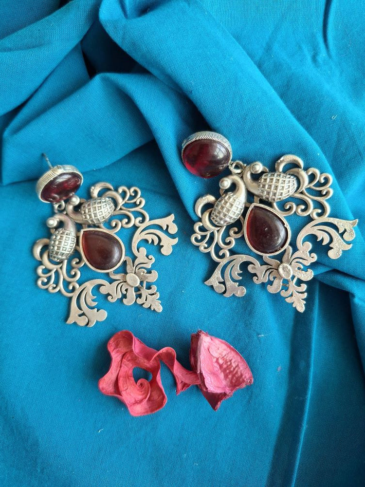 RED KINA SILVER POLISHED DANGLER
