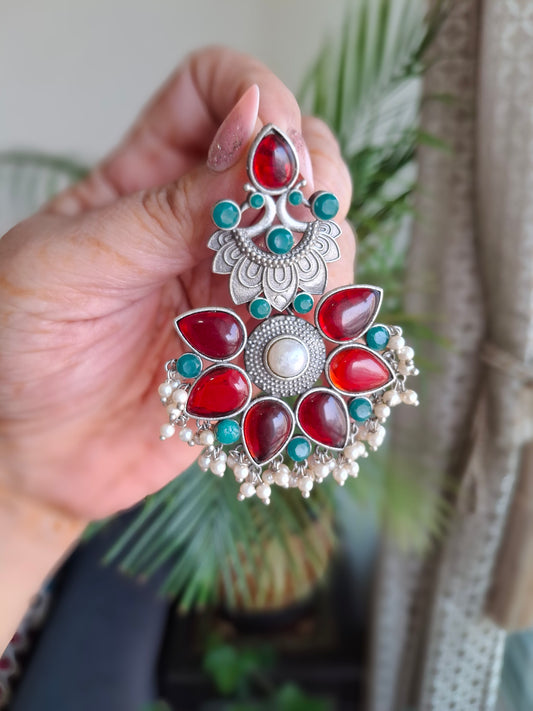 RED GREEN AARNA SILVER POLISHED DANGLER