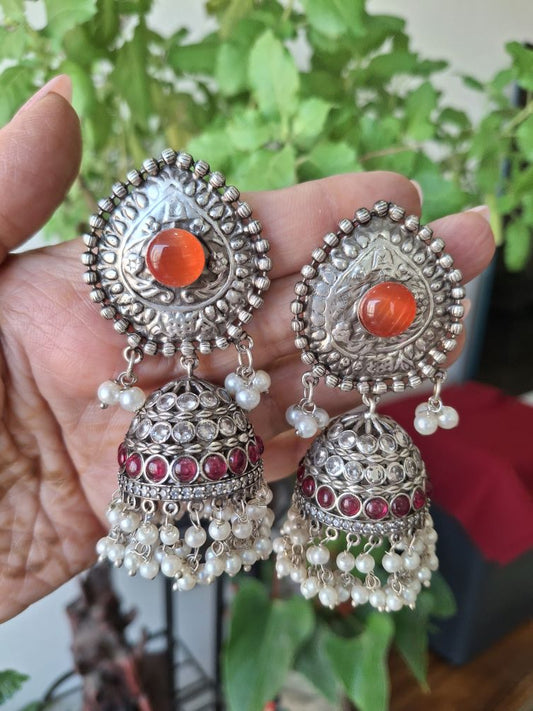 RED AARVI  SILVER POLISHED JHUMKI