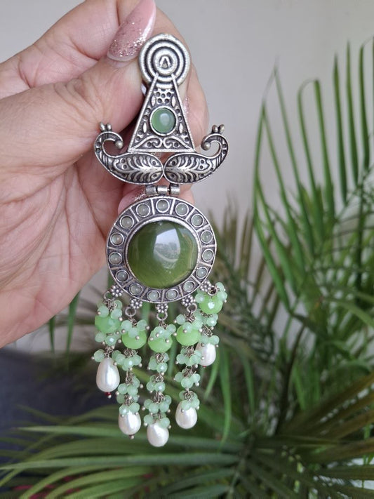 MEHANDI KUNJAM OXIDISED DANGLER