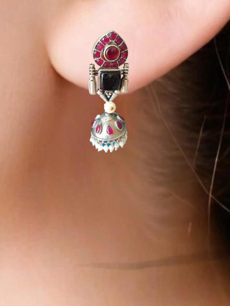 BLACK  RED JIYA SILVER POLISHED JHUMKI