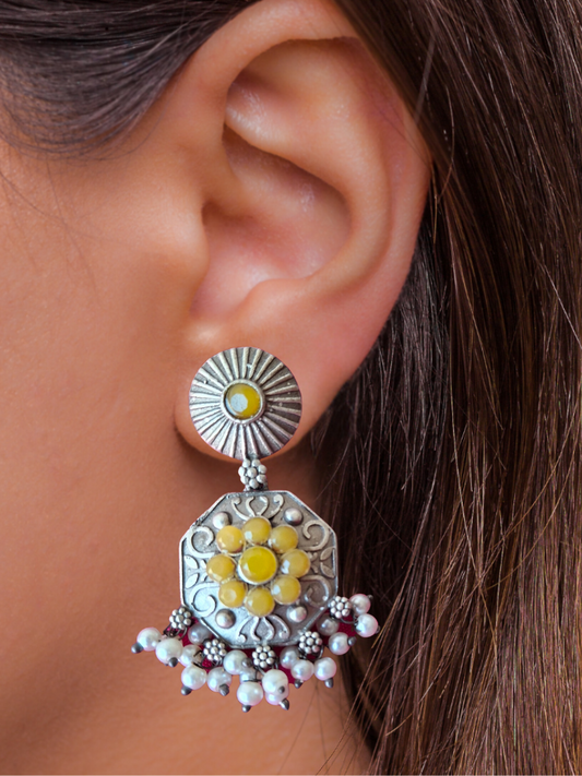 LEMON YELLOW  KASHVI SILVER POLISHED DANGLER